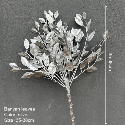 Elegant Golden Maple Leaf Home Decor Accent - Stunning Decorative Piece