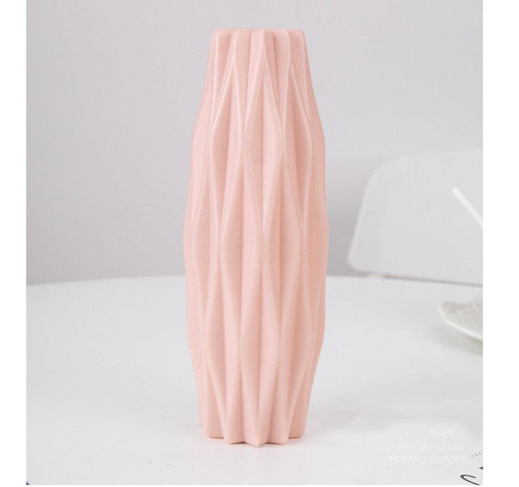 Scandi-Chic White Plastic Vase: Versatile Nordic Decor Piece