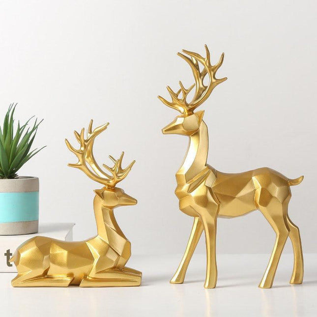 Chic Golden Resin Deer Couple Figurine for Stylish Home Accents
