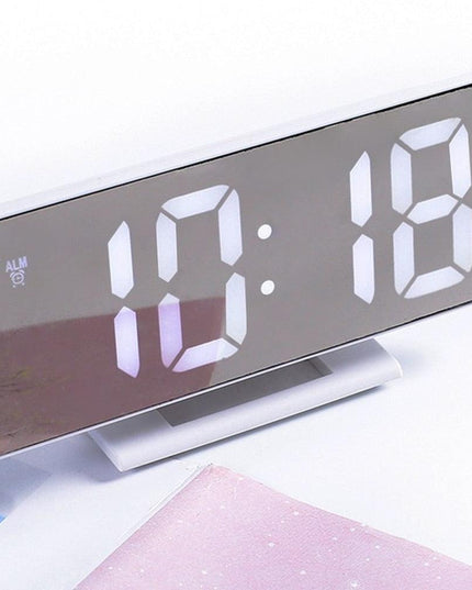 Curved Screen LED Alarm Clock with Temperature Gauge and Custom Snooze Settings - Ideal for Children's Rooms and Contemporary Home Design
