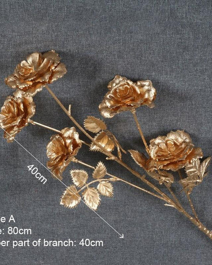 Elegant Golden Maple Leaf Home Decor Accent - Stunning Decorative Piece