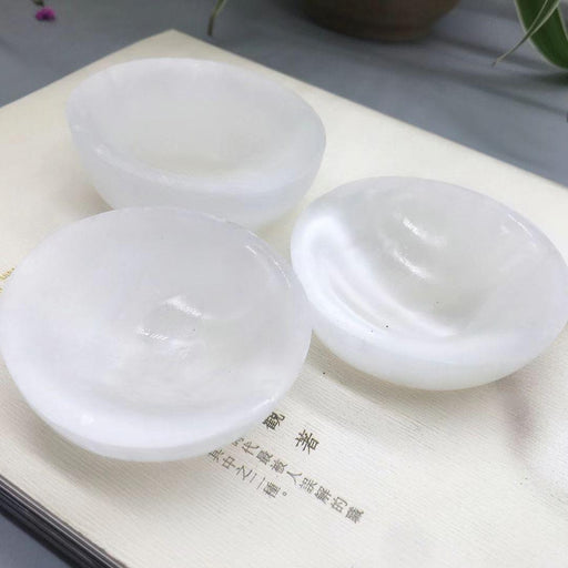 Natural Quartz Selenite Crystal Bowl - Handcrafted Healing Gemstone