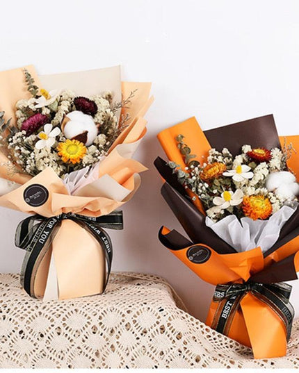Eternal Love Dried Flower Bouquet - The Ultimate Gift for Valentine's Day and Celebrations