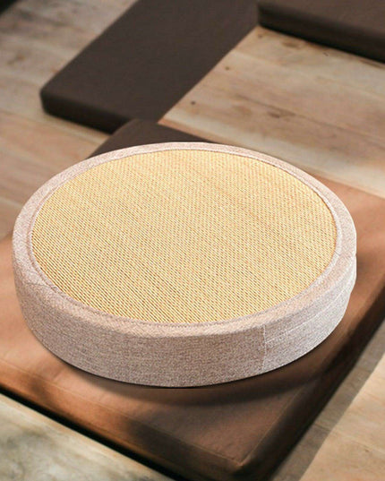 Serene Cattail Japanese Futon Meditation Cushion - Hand-Woven Round Floor Pillow