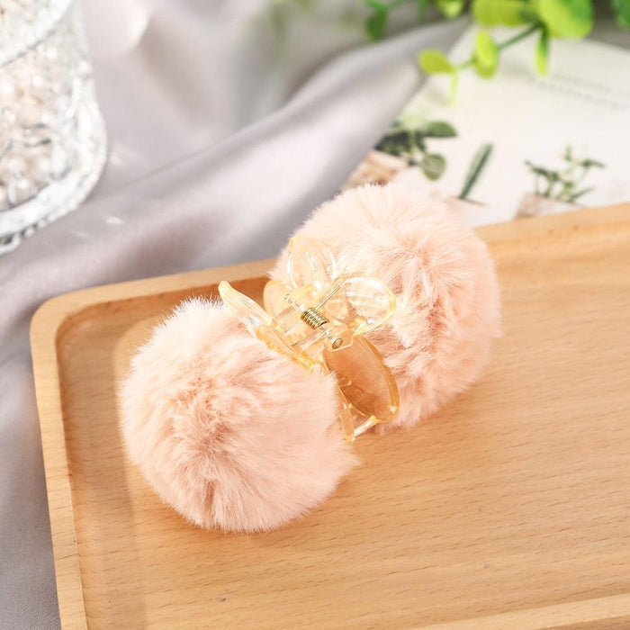 Elegant Plush Rabbit Hairball Shark Clip Claw - Stylish Hair Accessory