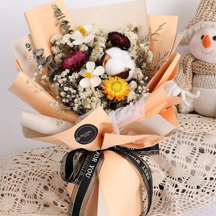 Eternal Love Dried Flower Bouquet for Valentine's Day and Festivals