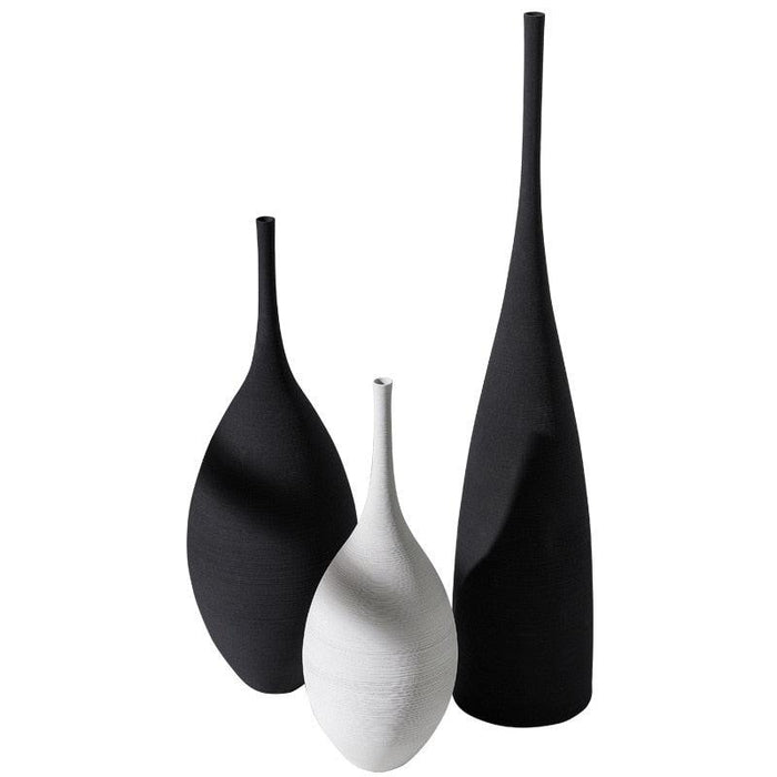Chic Contemporary Monochrome Vase for Elegant Home Styling