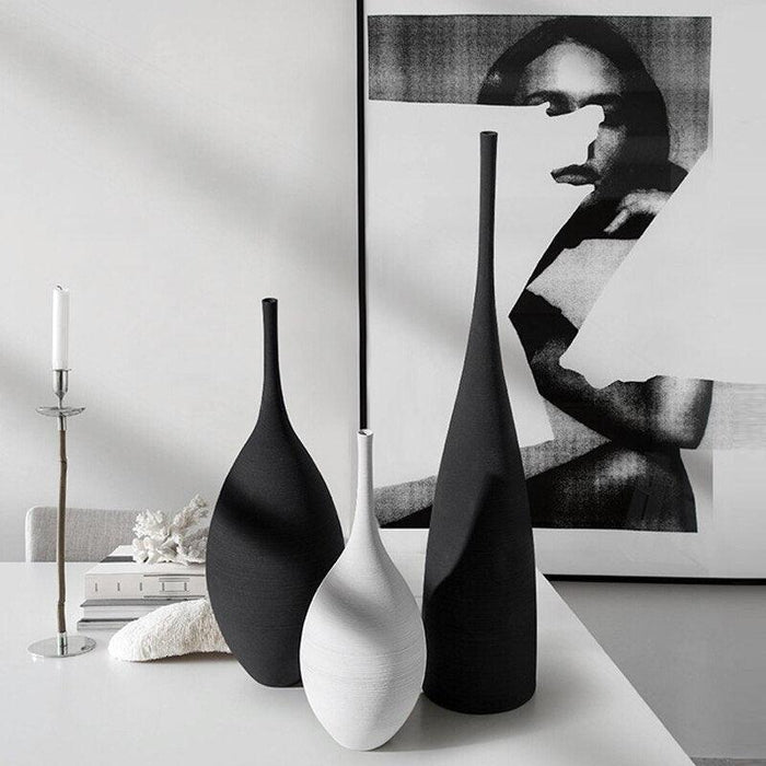 Elegant Handcrafted Ceramic Vase with Monochrome Charm