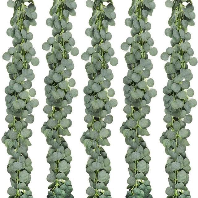 Sleek Silver Dollar Eucalyptus Greenery Swag for Upscale Home Decor