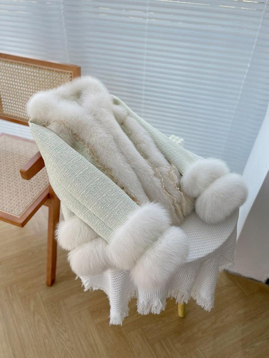 Elegant Winter Fox Fur Coat with Delicate Lace Splice
