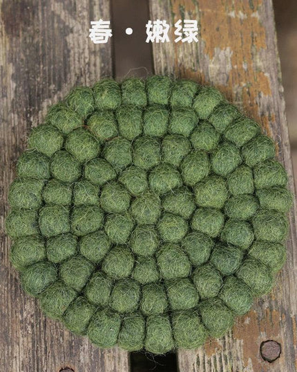 Elegant Round Wool Felt Coasters - Stylish Surface Protection Set