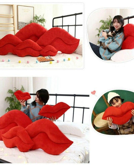 Chic Lip-Design Cushions: Essential Glam Décor