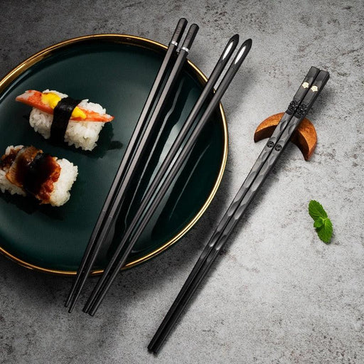Elevate Your Dining Experience with Premium Japanese Non-Slip Chopsticks Set - 5 Pairs