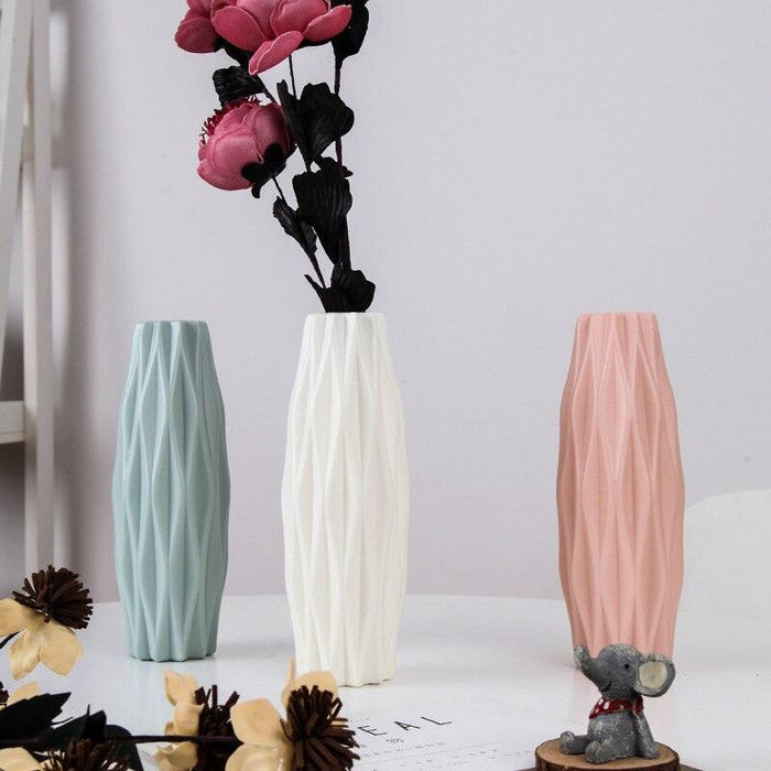 Nordic Elegance Ceramic-Style Plastic Flower Vase