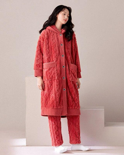 Cozy Elegance: Plush Coral Velvet Women's Bathrobe for Winter Relaxation