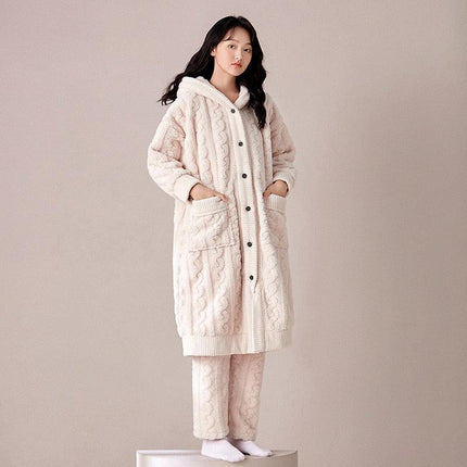 Cozy Elegance: Plush Coral Velvet Women's Bathrobe for Winter Relaxation