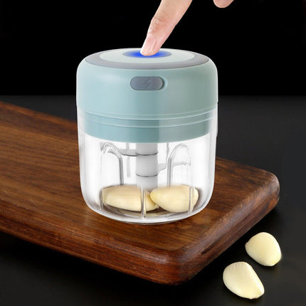 Compact Electric Garlic Chopper with Quick-Slice Technology and Adjustable Capacity