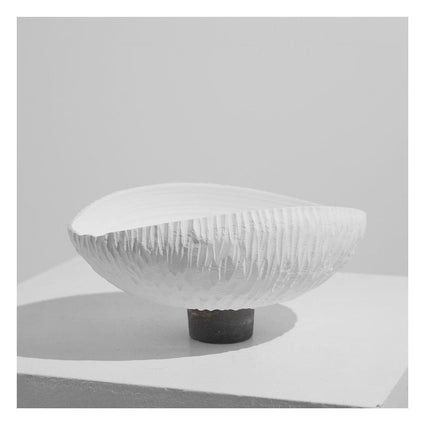 Elegant Chinese Heritage Ceramic Fruit Dish: A Touch of Artistry for Your Home