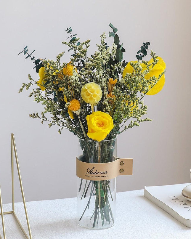 Elegant Eucalyptus and Daisy Dried Floral Display