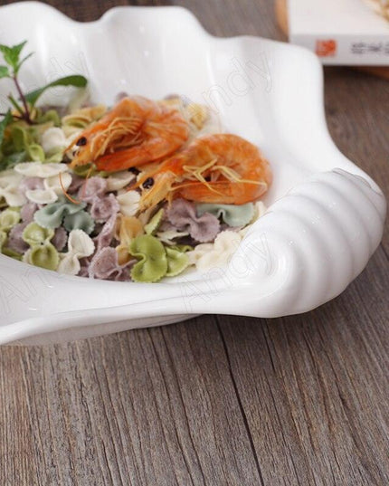 Elegant Shell-Inspired Handcrafted Ceramic Plate Set for Luxurious Dining