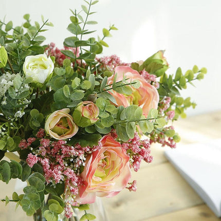 Sophisticated Silk Floral Bouquet with Roses and Baby's Breath for Elegant Decor
