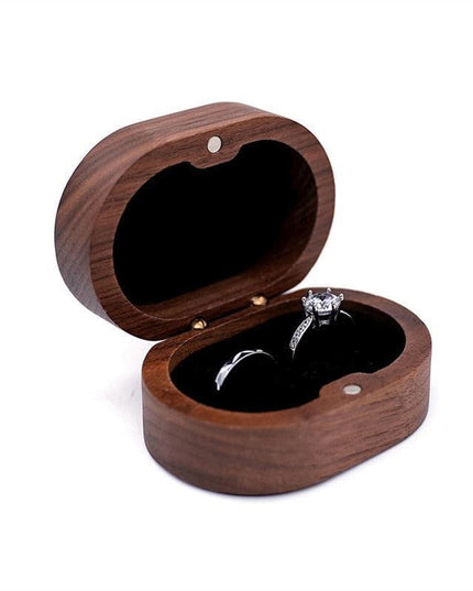Vintage-Inspired Travel Jewelry Box with Ring Holder - Elegant Storage for Special Occasions