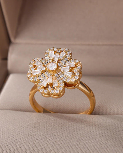 Elegant Four-Leaf Clover Stainless Steel Rings - A Touch of Luck and Style