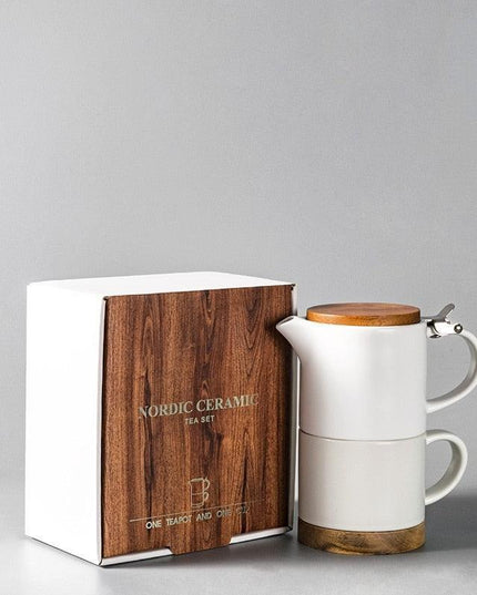 Elegant Nordic-Japanese Ceramic Tea Set with Acacia Wood Lid and Integrated Strainer
