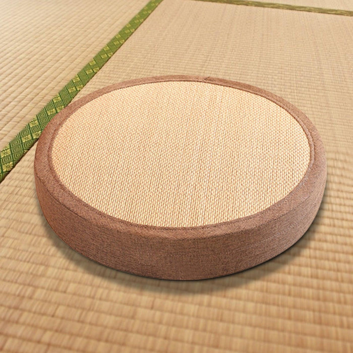 Serene Cattail Japanese Futon Meditation Cushion - Hand-Woven Round Floor Pillow