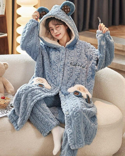 Cozy Elegance: Plush Coral Velvet Women's Bathrobe for Winter Relaxation