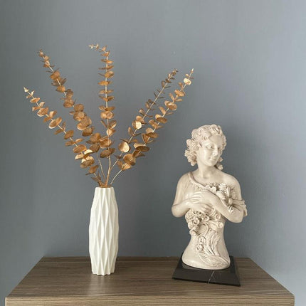 Glamorous Golden Leaf Display: Handcrafted Faux Greenery for Luxurious Home Styling and Celebratory Occasions