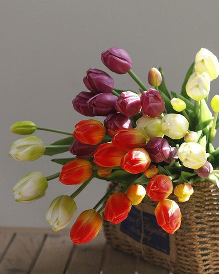 Lifelike Real Touch Tulip Bouquet - Set of 5 Soft Silicone Flowers for Elegant Home and Wedding Decor