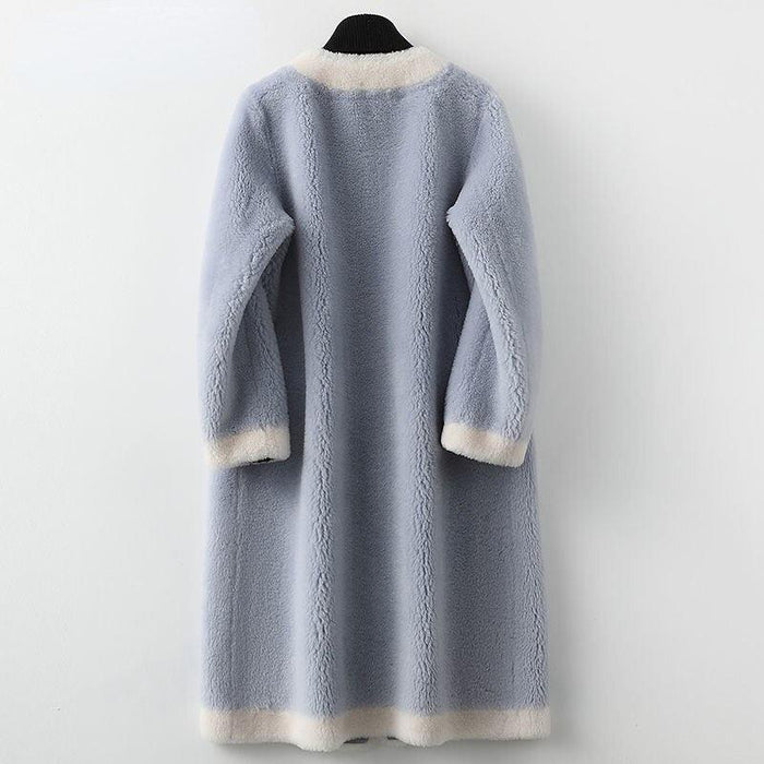 Opulent Winter Chic: Authentic Lamb Fur Coat for Supreme Warmth & Style