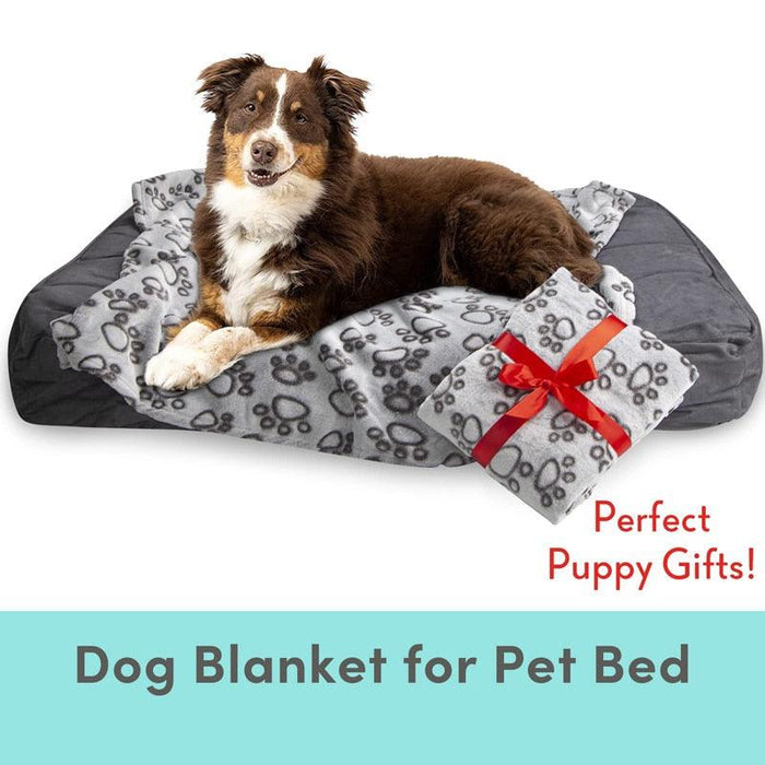 Cozy Paw Print Dog Blanket - Stylish Winter Comfort for Your Pet - Available in Multiple Sizes