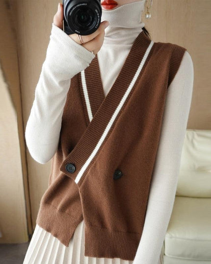 Chic Cashmere Delight: Sustainably-Sourced Petite Fit Sweater for the Fashion-Conscious