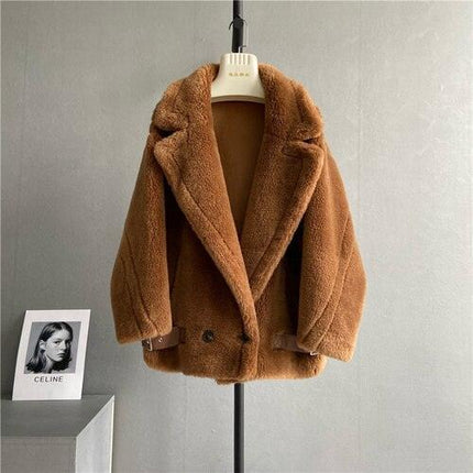 Luxe Elegance Genuine Sheep Shearing Fur Winter Coat for Women: Embrace Opulent Warmth and Style