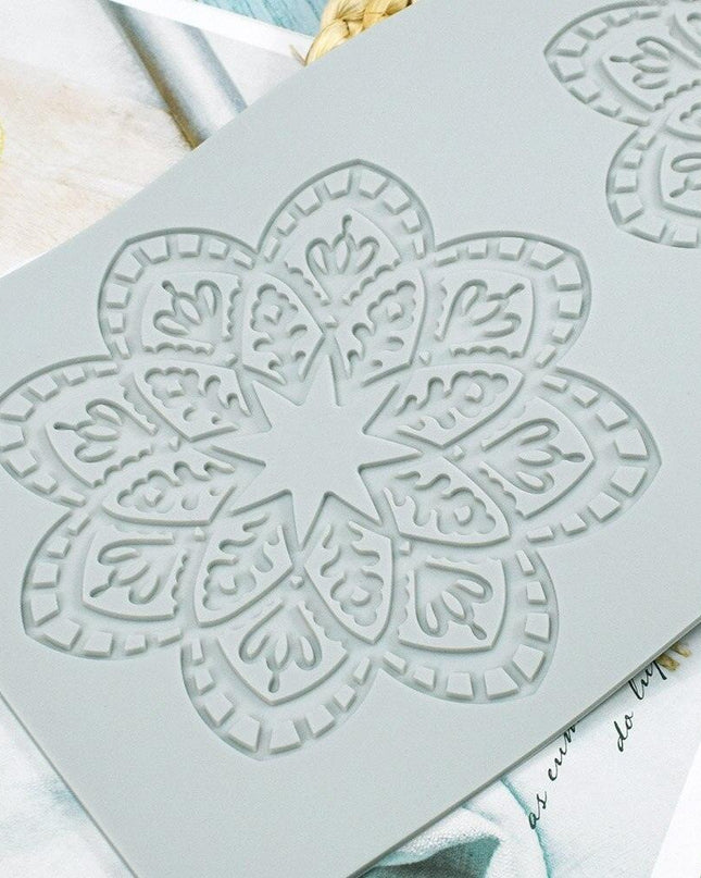 Charming 3D Snowflake Silicone Mold Collection - Ultimate Baking Toolkit for Exquisite Cake Creations