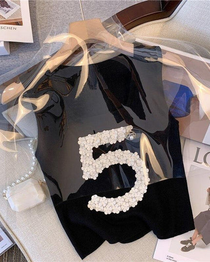 Chic 3D Knit Sleeveless Vest for Modern Women