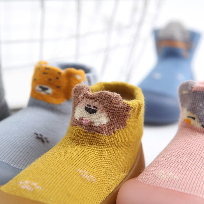 Breathable Cotton Baby Shoes for First Steps: Soft, Chic, and Secure