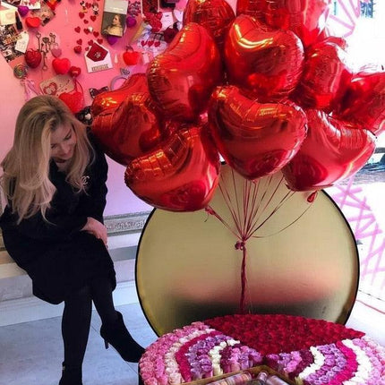 Romantic Red Heart Foil Balloon: Heartfelt Love Letter Design for Unforgettable Celebrations