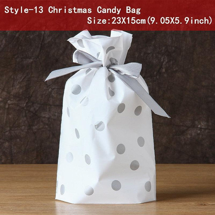 Santa's Festive Candy Gift Bag Set - Pack of 5