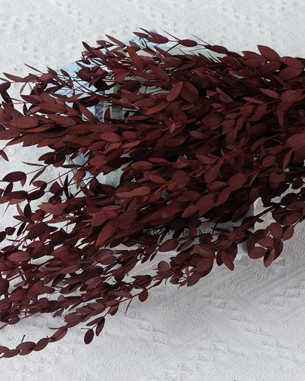 Charming Dried Eucalyptus Millet Leaf Arrangement: A Stylish Home Decor Essential