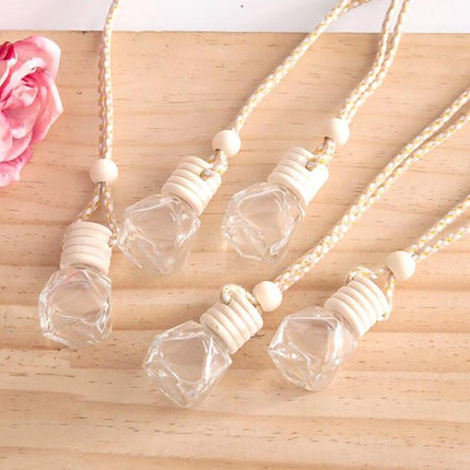 Elegant Aromatherapy Car Diffuser - Customizable Fragrance Clip for Your Vehicle