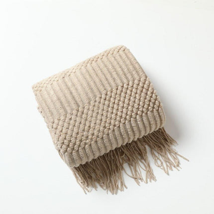 Chic Nordic Knitted Throw Blanket with Stylish Tassels - Essential Cozy Piece for Elegant Interiors