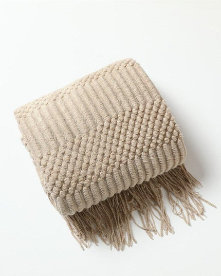 Chic Nordic Knitted Throw Blanket with Stylish Tassels - Essential Cozy Piece for Elegant Interiors