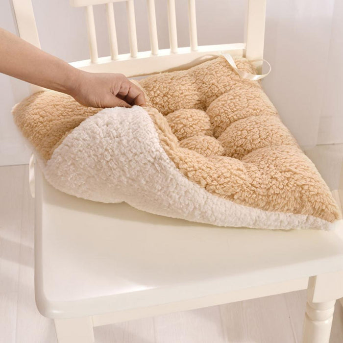 Plush Seat Cushion: Experience Ultimate Comfort and Style