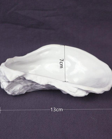 Sophisticated Japanese Ceramic Oyster Serving Plate - A Touch of Elegance for Your Culinary Creations