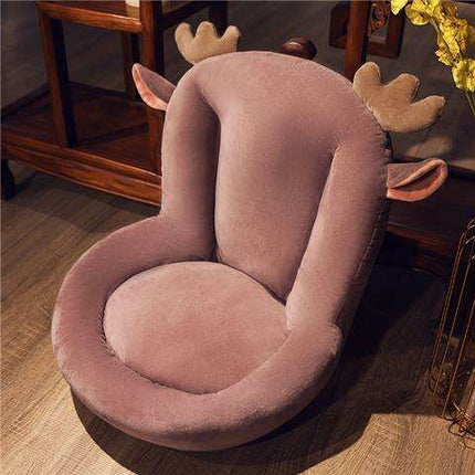 Cozy Bay Window Reading Chair for Enhanced Bedroom Comfort