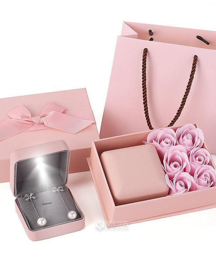 Chic Rose Blossom Jewelry Organizer: Stylish Storage for Rings, Earrings, and Necklaces