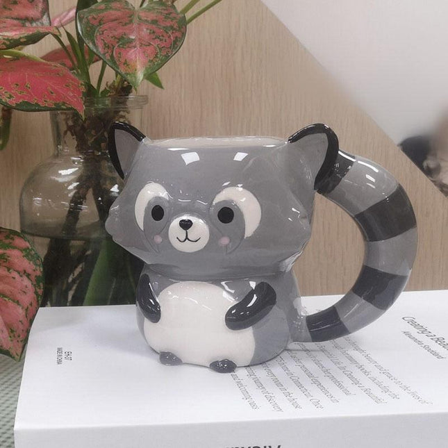 Adorable 3D Raccoon Coffee Mug - Brighten Your Mornings with Whimsy